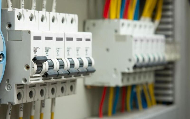 DIN rail components